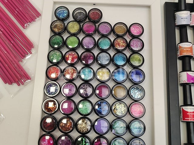 Nagelvoorraad: nail art & uv/led-gels • 389 items • 244 ref. - afbeelding 5 van  13