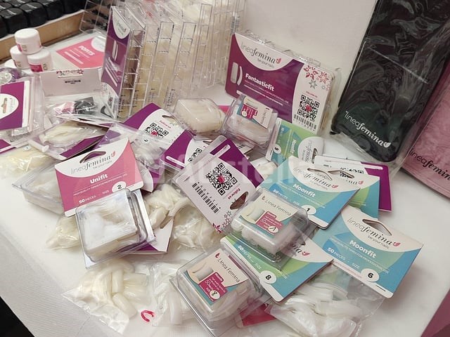 Nagelvoorraad: nail art & uv/led-gels • 389 items • 244 ref. - afbeelding 13 van  13