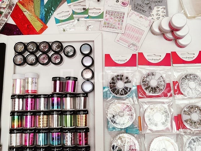 Nagelvoorraad: nail art & uv/led-gels • 390 items • 241 ref. - afbeelding 5 van  13