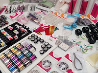 Nagelvoorraad: nail art & uv/led-gels • 391 items • 237 ref. - afbeelding 1 van  15