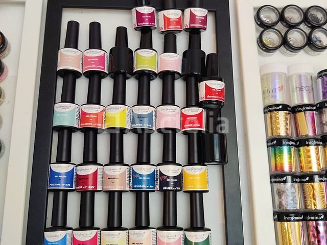 Nagelvoorraad: nail art & uv/led-gels • 391 items • 237 ref. - afbeelding 9 van  15