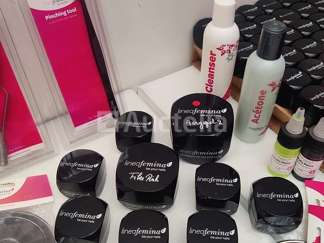 Nagelvoorraad: nail art & uv/led-gels • 391 items • 244 ref. - afbeelding 3 van  14