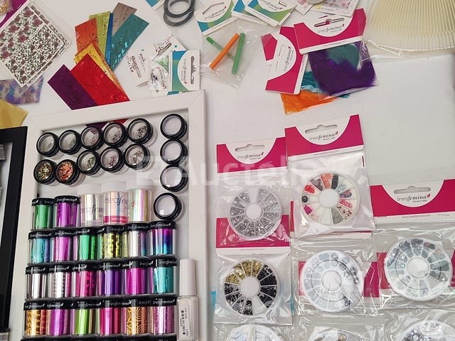 Nagelvoorraad: nail art & uv/led-gels • 391 items • 244 ref. - afbeelding 10 van  14
