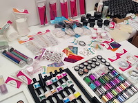 Nagelvoorraad: nail art & uv/led-gels • 391 items • 244 ref. - afbeelding 14 van  14