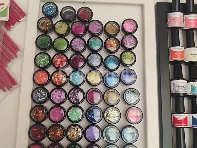 Nagelvoorraad: nail art & uv/led-gels • 392 items • 248 ref. - afbeelding 10 van  20