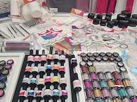 Nagelvoorraad: nail art & uv/led-gels • 392 items • 248 ref. - afbeelding 19 van  20
