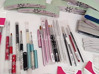 Nagelvoorraad: nail art & uv/led-gels • 393 items • 235 ref. - afbeelding 5 van  12