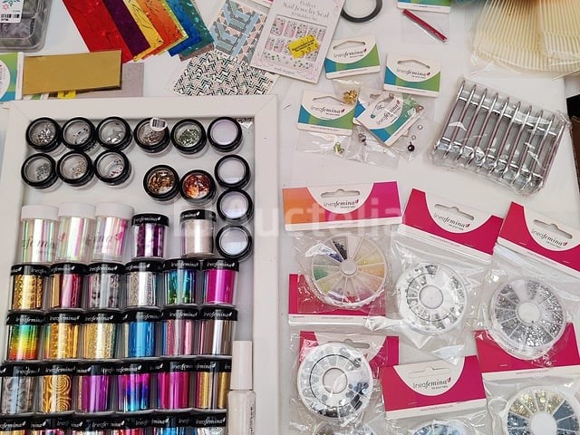 Nagelvoorraad: nail art & uv/led-gels • 393 items • 235 ref. - afbeelding 7 van  12