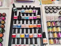 Nagelvoorraad: nail art & uv/led-gels • 393 items • 235 ref. - afbeelding 11 van  12