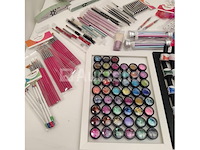 Nagelvoorraad: nail art & uv/led-gels • 393 items • 240 ref. - afbeelding 6 van  12