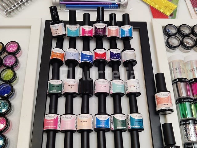 Nagelvoorraad: nail art & uv/led-gels • 395 items • 242 ref. - afbeelding 7 van  13