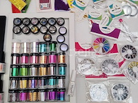 Nagelvoorraad: nail art & uv/led-gels • 395 items • 242 ref. - afbeelding 11 van  13