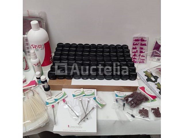Nagelvoorraad: nail art & uv/led-gels • 396 items • 242 ref. - afbeelding 19 van  19
