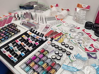 Nagelvoorraad: nail art & uv/led-gels • 398 items • 243 ref. - afbeelding 7 van  14