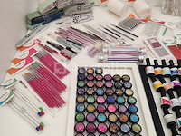 Nagelvoorraad: nail art & uv/led-gels • 398 items • 243 ref. - afbeelding 9 van  14