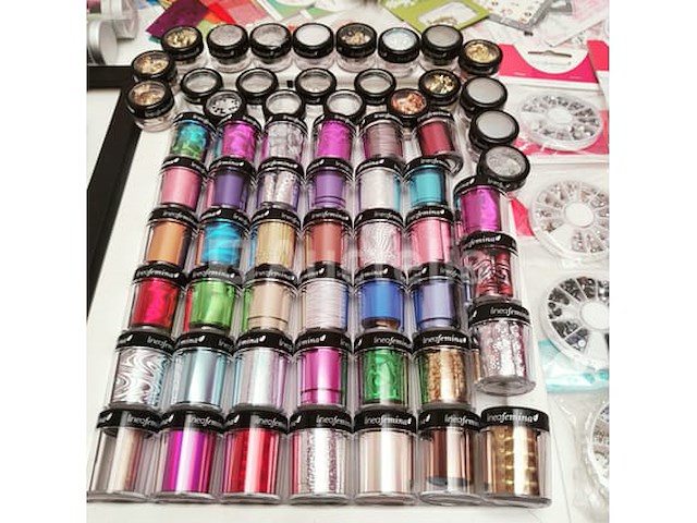 Nagelvoorraad: nail art & uv/led-gels • 423 items • folies - afbeelding 3 van  21