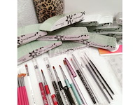 Nagelvoorraad: nail art & uv/led-gels • 423 items • folies - afbeelding 6 van  21