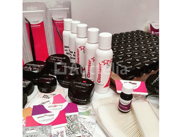 Nagelvoorraad: nail art & uv/led-gels • 423 items • folies - afbeelding 13 van  21