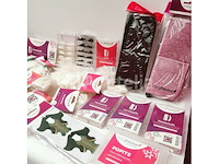 Nagelvoorraad: nail art & uv/led-gels • 423 items • folies - afbeelding 17 van  21