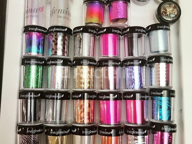 Nagelvoorraad: nail art & uv/led-gels • 424 items • 226 ref. - afbeelding 2 van  29
