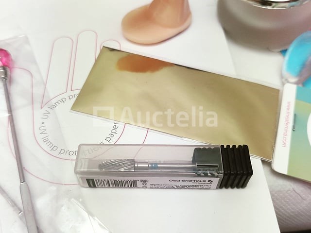 Nagelvoorraad: nail art & uv/led-gels • 424 items • 226 ref. - afbeelding 16 van  29
