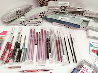 Nagelvoorraad: nail art & uv/led-gels • 424 items • 226 ref. - afbeelding 19 van  29