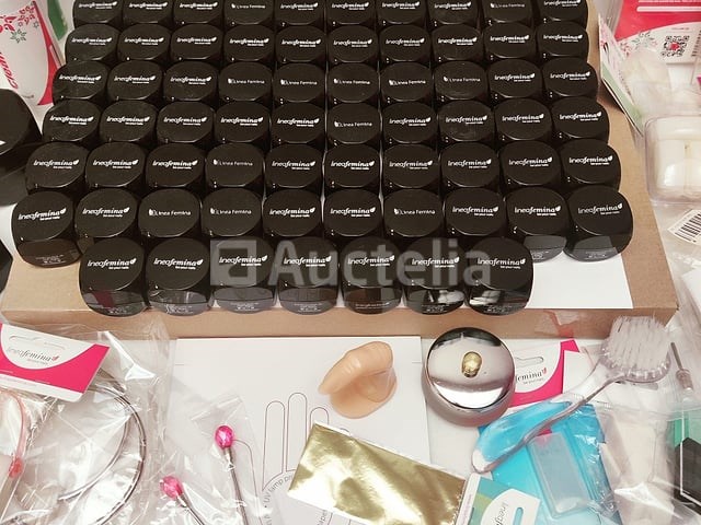 Nagelvoorraad: nail art & uv/led-gels • 424 items • 226 ref. - afbeelding 23 van  29