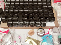 Nagelvoorraad: nail art & uv/led-gels • 424 items • 226 ref. - afbeelding 23 van  29