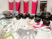 Nagelvoorraad: nail art & uv/led-gels • 424 items • 226 ref. - afbeelding 24 van  29