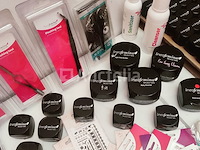 Nagelvoorraad: nail art & uv/led-gels • 424 items • 226 ref. - afbeelding 25 van  29