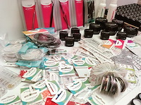 Nagelvoorraad: nail art & uv/led-gels • 424 items • 226 ref. - afbeelding 28 van  29
