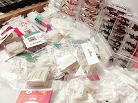 Nagelvoorraad: nail art & uv/led-gels • 440 items • 237 ref. - afbeelding 3 van  16