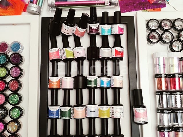 Nagelvoorraad: nail art & uv/led-gels • 440 items • 241 ref. - afbeelding 3 van  19