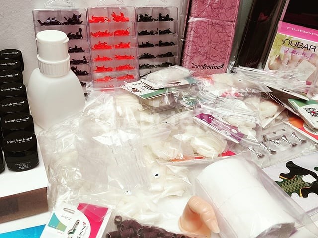 Nagelvoorraad: nail art & uv/led-gels • 440 items • 241 ref. - afbeelding 12 van  19