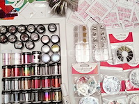 Nagelvoorraad: nail art & uv/led-gels • 440 items • 241 ref. - afbeelding 14 van  19
