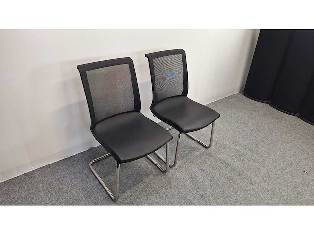 Narbutas - vergaderstoel (2x) - afbeelding 1 van  7