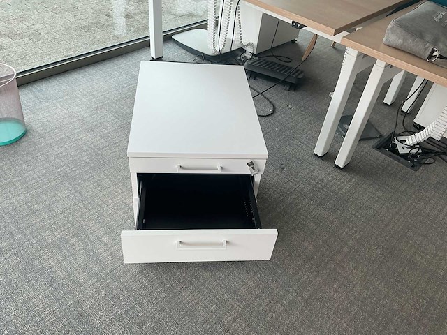 Narbutas inclusief ladeblok motion bureaus (2x) - afbeelding 8 van  11