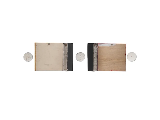 Narcisse tordoir (1954), untitled composition of two panels and two spheres, 1984, acrylic on wood and plaster 40 x 205 cm. (15 3/4 x 80.70 in.) - afbeelding 2 van  6