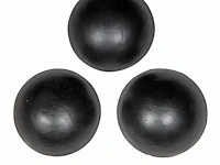Narcisse tordoir (1954), untitled composition of two panels and two spheres, 1984, acrylic on wood and plaster 40 x 205 cm. (15 3/4 x 80.70 in.) - afbeelding 5 van  6