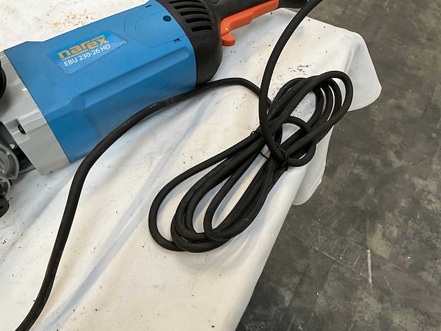 Narex ebu230-26hd haakse slijpmachine - afbeelding 3 van  5