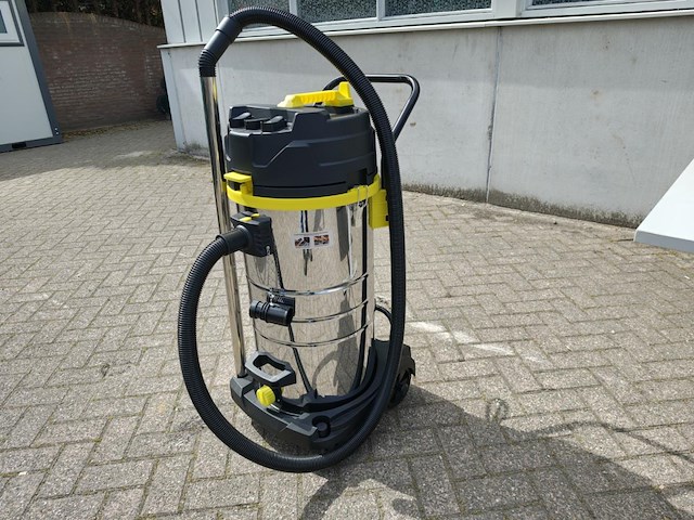 Nat en droogzuiger 100 ltr - afbeelding 9 van  15