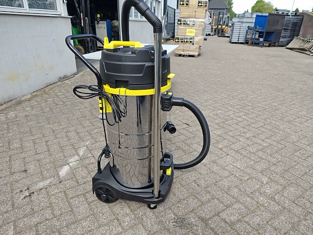 Nat en droogzuiger 100 ltr - afbeelding 13 van  15