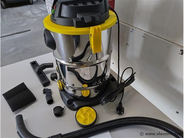 Nat en droogzuiger 30 liter - afbeelding 5 van  7