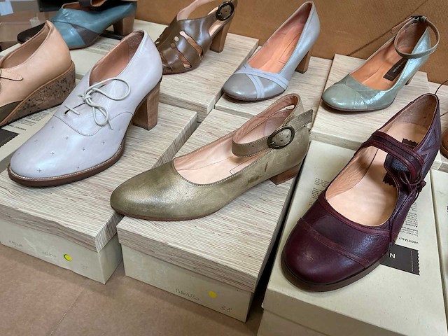 Nathalie verlinden damesschoen (12x) - afbeelding 1 van  4