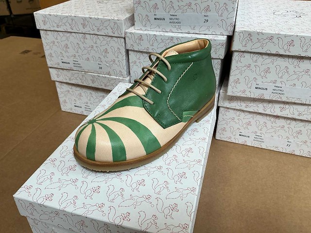 Nathalie verlinden kinderschoenen (8x) - afbeelding 1 van  6