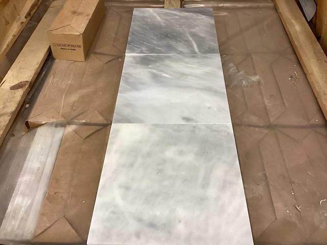 Natuursteen blauw hardsteen gezoet 30,5x30,5 tegel 22,32 m² - afbeelding 4 van  4