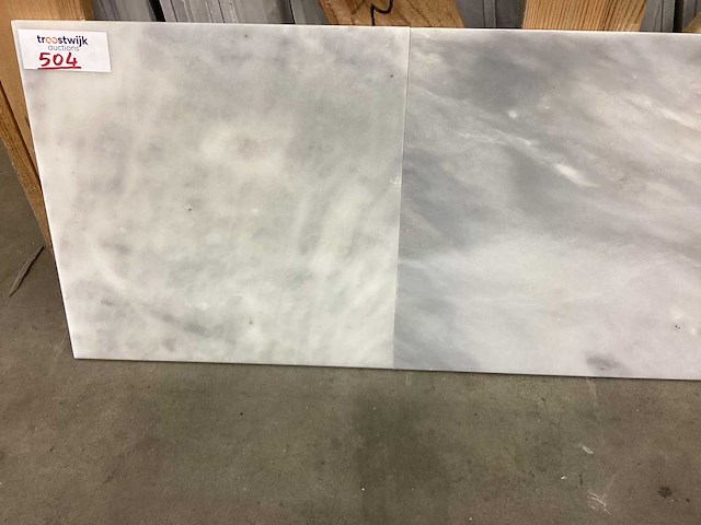 Natuursteen blauw hardsteen gezoet 30,5x30,5 tegel 44,65 m² - afbeelding 1 van  16