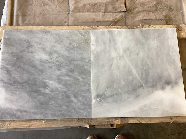 Natuursteen blauw hardsteen tegels gepolijst 45,7x45,7x1,2 cm 35 m² - afbeelding 13 van  21