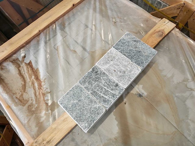 Natuursteen blauwe hardsteen 12x18x5 cm tegel 108 m² - afbeelding 8 van  10