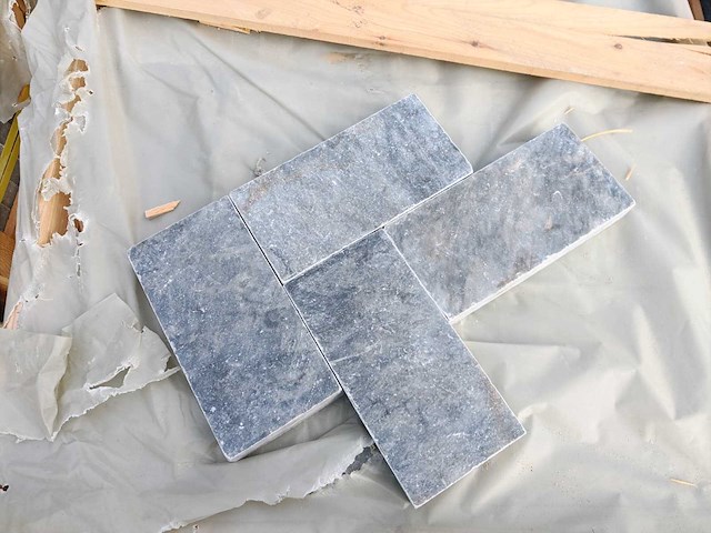 Natuursteen blauwe hardsteen 15x30x5 cm tegel 64,8 m² - afbeelding 2 van  7